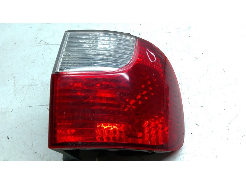 Recambio de piloto trasero derecho para hyundai h-1 / starex autobús (a1) 2.5 td referencia OEM IAM   