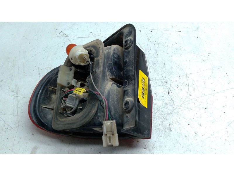 Recambio de piloto trasero derecho para hyundai h-1 / starex autobús (a1) 2.5 td referencia OEM IAM   