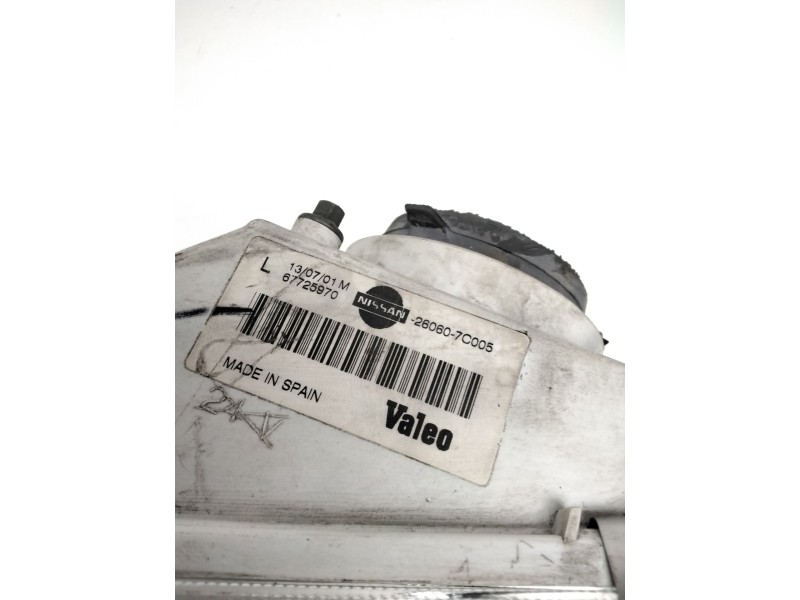 Recambio de faro izquierdo para » otros... premium 370 26 g 6x2 referencia OEM IAM 260607C005 NISSAN 67725970