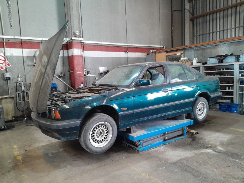 bmw 5 (e34) del año 1995