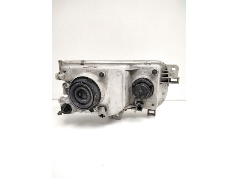 Recambio de faro izquierdo para » otros... premium 370 26 g 6x2 referencia OEM IAM 260607C005 NISSAN 67725970