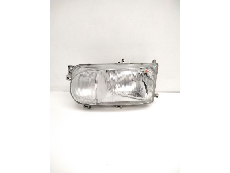 Recambio de faro izquierdo para » otros... premium 370 26 g 6x2 referencia OEM IAM 260607C001 NISSAN 67725890