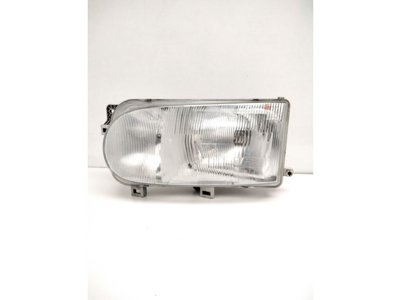 Recambio de faro izquierdo para » otros... premium 370 26 g 6x2 referencia OEM IAM 260607C001 NISSAN 67725890