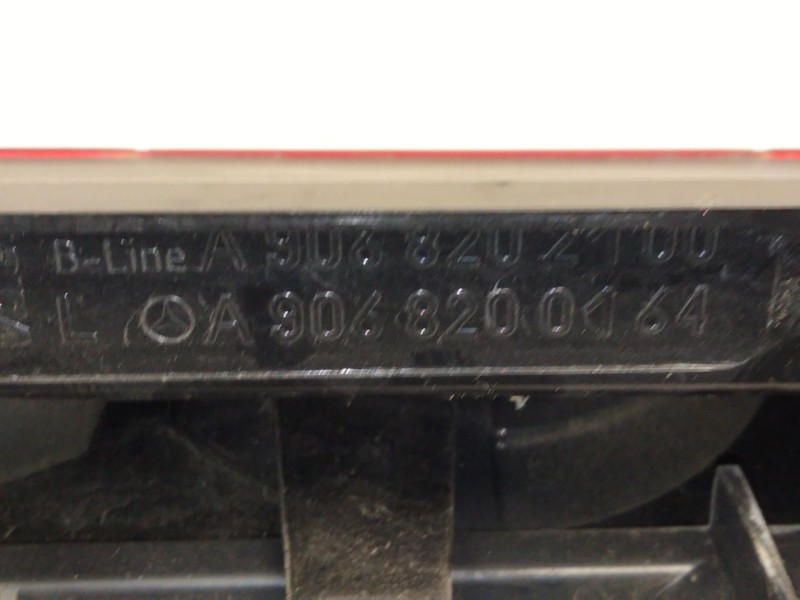 Recambio de piloto trasero izquierdo para mercedes-benz sprinter 3-t furgoneta (b906) 214 cdi (906.611, 906.613) referencia OEM 