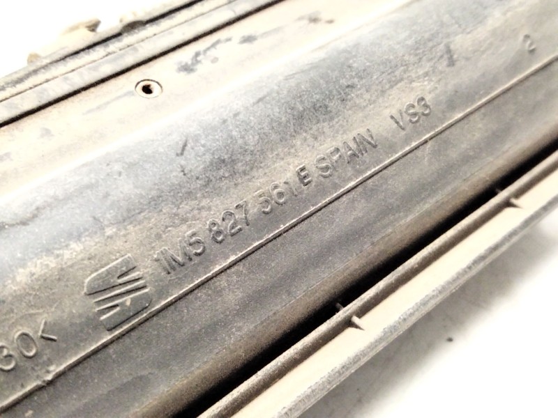 Recambio de maneta exterior porton para seat toledo ii (1m2) 1.9 tdi referencia OEM IAM 1M5827561E  