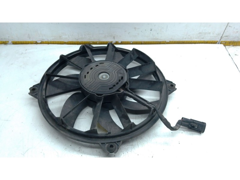 Recambio de electroventilador para peugeot partner furgoneta/monovolumen 1.6 hdi 90 referencia OEM IAM 10498747161  