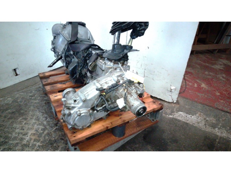 Recambio de caja cambios para mitsubishi galloper (jk-01) 2.5 td intercooler referencia OEM IAM   