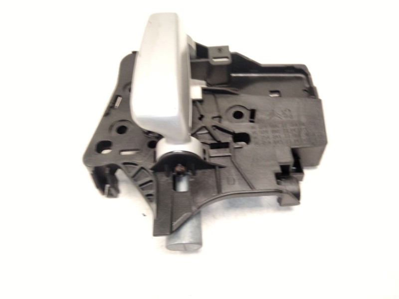 Recambio de maneta interior trasera derecha para peugeot partner furgoneta/monovolumen 1.6 hdi 90 referencia OEM IAM 9682100677 
