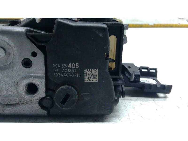 Recambio de cerradura puerta delantera derecha para peugeot partner furgoneta/monovolumen 1.6 hdi 90 referencia OEM IAM   