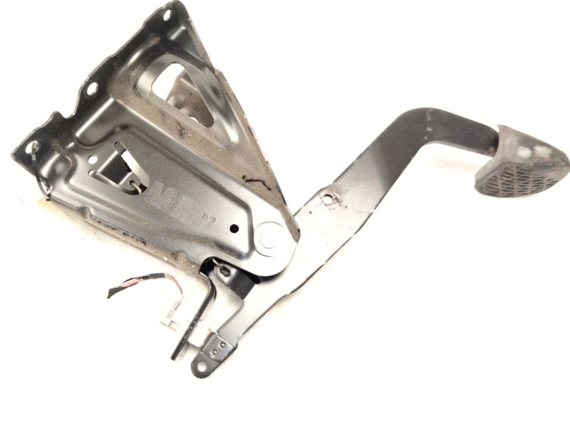 Recambio de pedal freno para mercedes-benz sprinter 3-t furgoneta (b906) 214 cdi (906.611, 906.613) referencia OEM IAM   