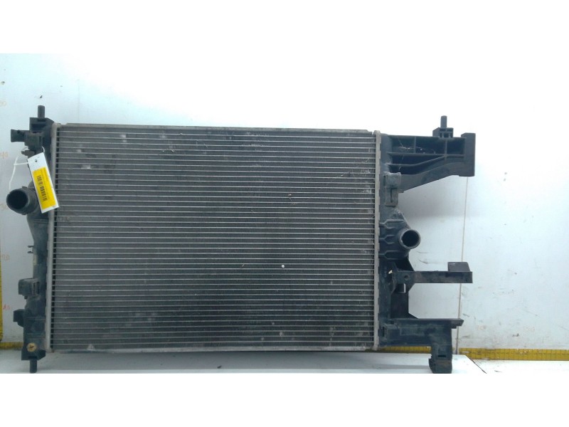 Recambio de radiador agua para opel astra j (p10) 1.7 cdti (68) referencia OEM IAM 13267655  