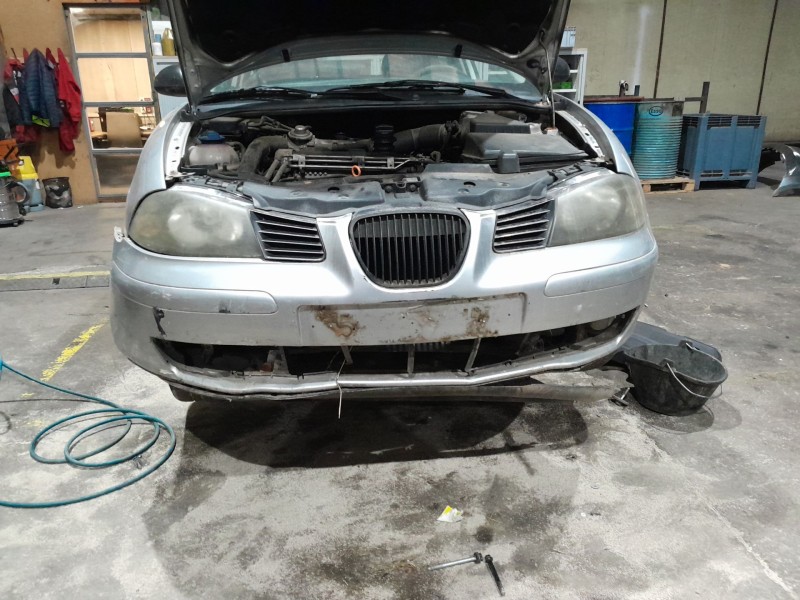 seat ibiza iii (6l1) del año 2003