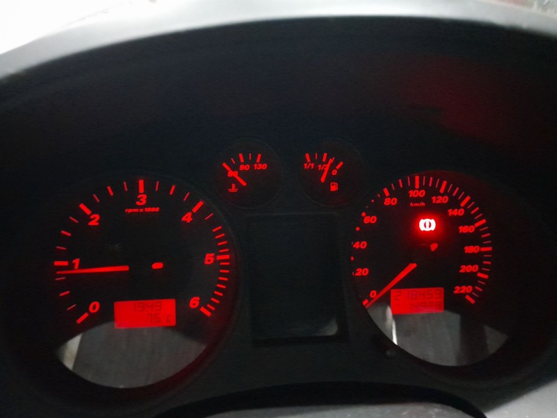 seat ibiza iii (6l1) del año 2003