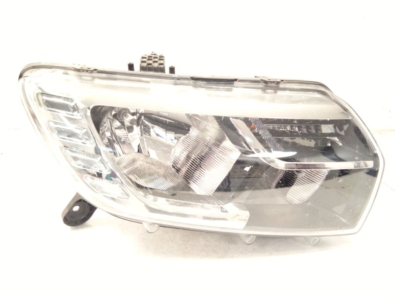 Recambio de faro derecho para dacia sandero ii (b8_) tce 90 (b8m1, b8ma) referencia OEM IAM   