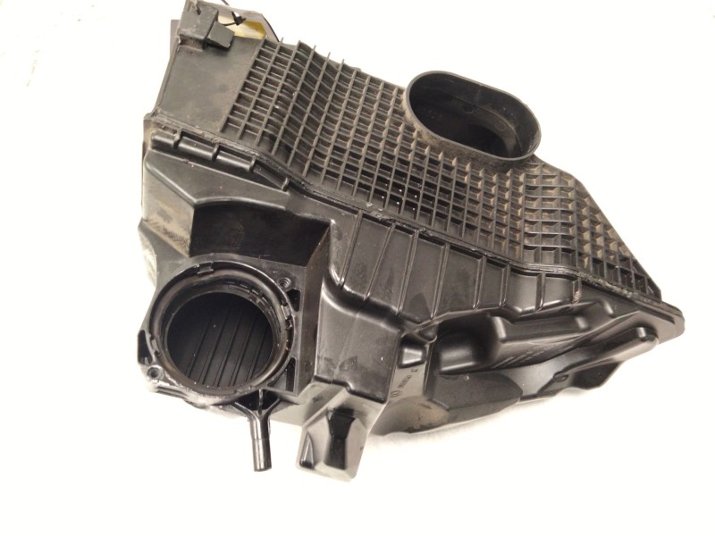 Recambio de caja filtro de aire para dacia sandero ii (b8_) tce 90 (b8m1, b8ma) referencia OEM IAM H8201173593  