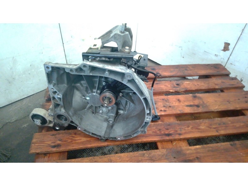 Recambio de caja cambios para ford tourneo courier b460 monospace 1.5 tdci referencia OEM IAM BA6R7002ABF  