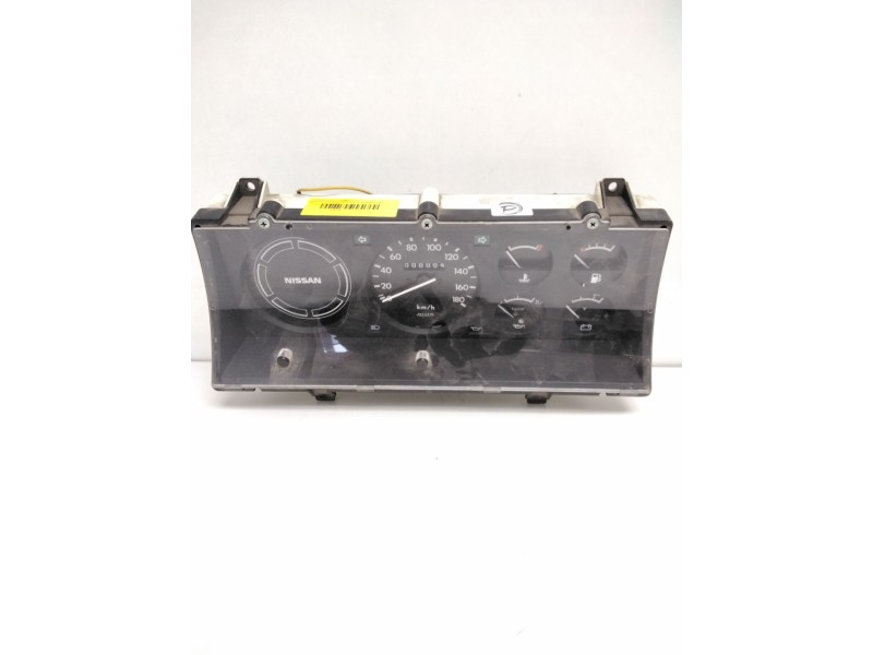 Recambio de cuadro instrumentos para nissan patrol (k/w160) 3.3 diesel referencia OEM IAM 20115901 248108X400 19583021