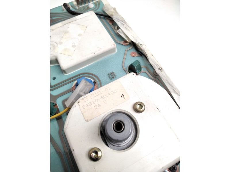 Recambio de cuadro instrumentos para nissan patrol (k/w160) 3.3 diesel referencia OEM IAM 20115901 248108X400 19583021