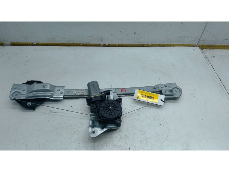 Recambio de elevalunas delantero derecho para dacia sandero ii (b8_) tce 90 (b8m1, b8ma) referencia OEM IAM   