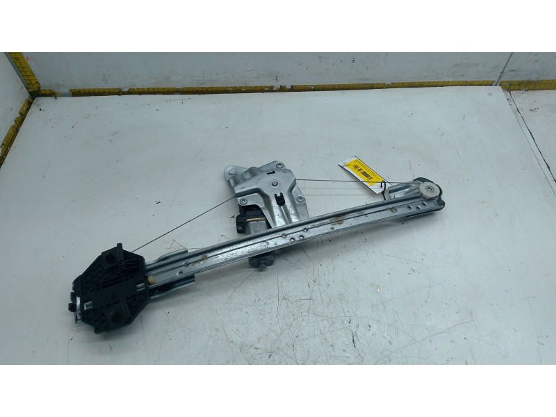 Recambio de elevalunas delantero derecho para dacia sandero ii (b8_) tce 90 (b8m1, b8ma) referencia OEM IAM   