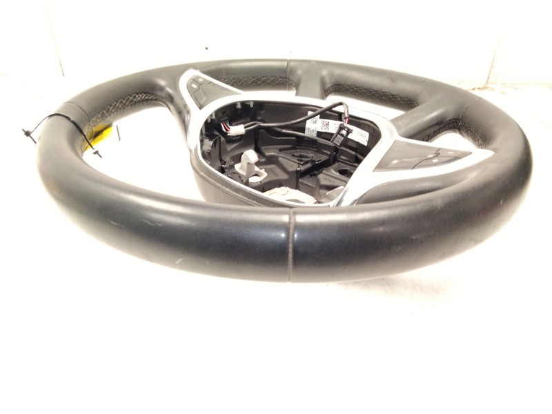 Recambio de volante para dacia sandero ii (b8_) tce 90 (b8m1, b8ma) referencia OEM IAM   