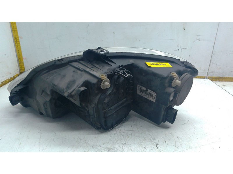 Recambio de faro derecho para seat leon (1p1) 1.4 16v referencia OEM IAM 5P1941006D  