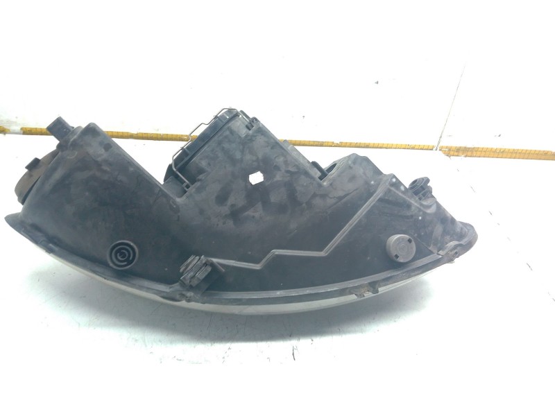 Recambio de faro izquierdo para seat leon (1p1) 1.4 16v referencia OEM IAM   