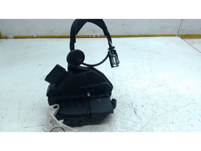 Recambio de cerradura puerta delantera izquierda para ford tourneo courier b460 monospace 1.5 tdci referencia OEM IAM BM5AA21813