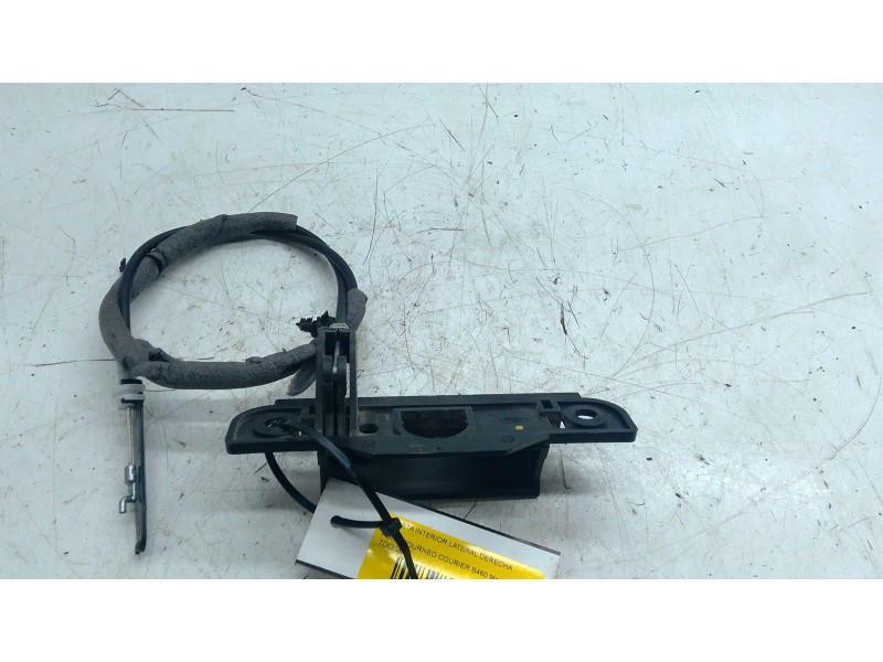 Recambio de maneta interior lateral derecha para ford tourneo courier b460 monospace 1.5 tdci referencia OEM IAM 8T16K266A62  