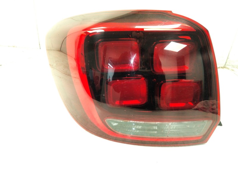 Recambio de piloto trasero izquierdo para dacia sandero ii (b8_) tce 90 (b8m1, b8ma) referencia OEM IAM 265554938R  