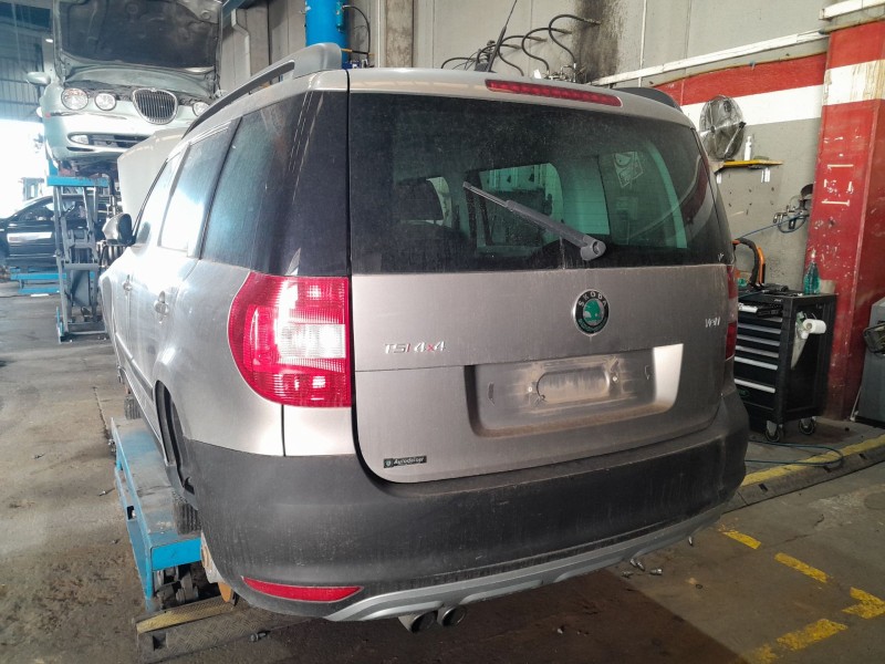 skoda yeti (5l) del año 2010