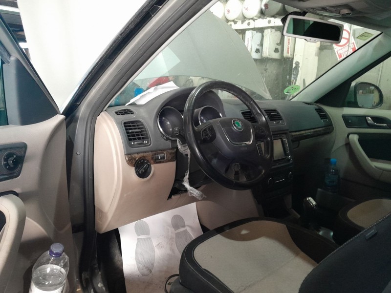 skoda yeti (5l) del año 2010