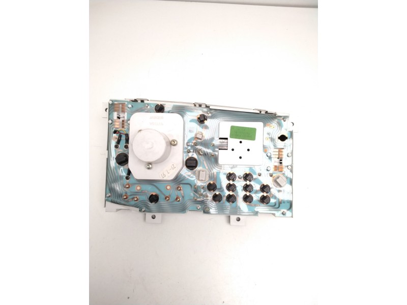 Recambio de cuadro instrumentos para nissan patrol gr iv (y60, gr) 2.8 td (y60a) referencia OEM IAM 21071101 24810F3803 19620102