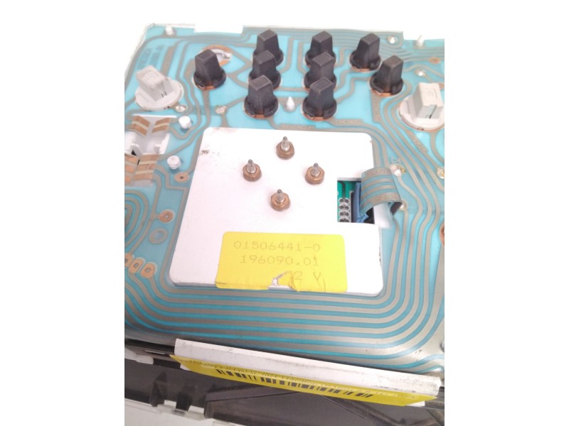 Recambio de cuadro instrumentos para nissan patrol iii/1 hardtop (k160) 2.8 td referencia OEM IAM 19609001 015064410 19620001