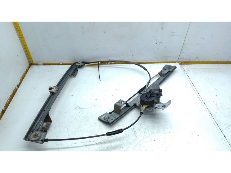 Recambio de elevalunas delantero izquierdo para renault kangoo express (fw0/1_) 1.5 dci 85 (fw0k, fw0l, fw0b) referencia OEM IAM