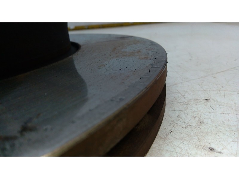 Recambio de disco freno delantero para mercedes-benz sprinter 3-t furgoneta (b906) 214 cdi (906.611, 906.613) referencia OEM IAM