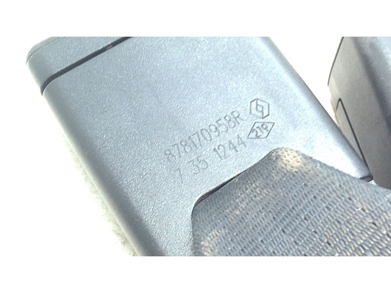 Recambio de enganche cinturon trasero izquierdo para dacia sandero ii (b8_) tce 90 (b8m1, b8ma) referencia OEM IAM 878170958R  