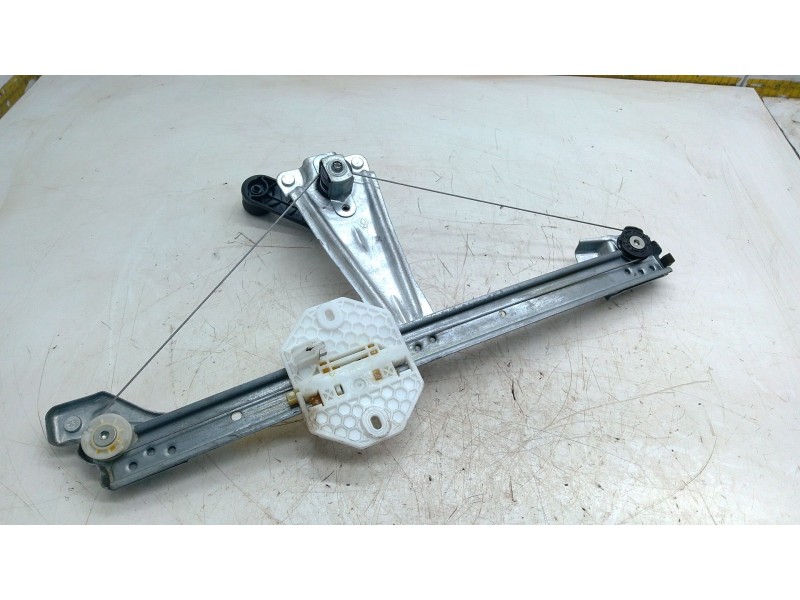 Recambio de elevalunas trasero izquierdo para dacia sandero ii (b8_) tce 90 (b8m1, b8ma) referencia OEM IAM 827217198R  