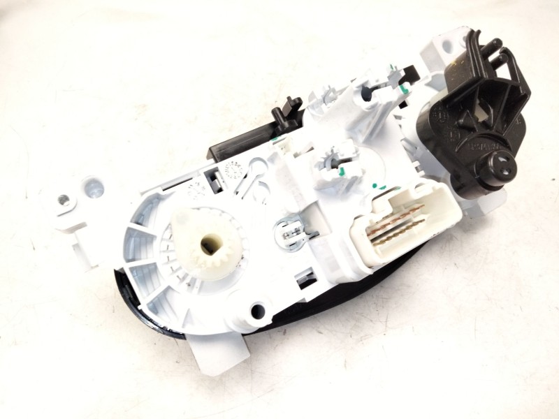 Recambio de mando calefaccion aire acondicionado para dacia sandero ii (b8_) tce 90 (b8m1, b8ma) referencia OEM IAM   