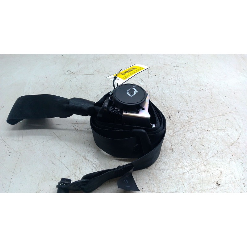 Recambio de cinturon seguridad delantero derecho para dacia sandero ii (b8_) tce 90 (b8m1, b8ma) referencia OEM IAM   
