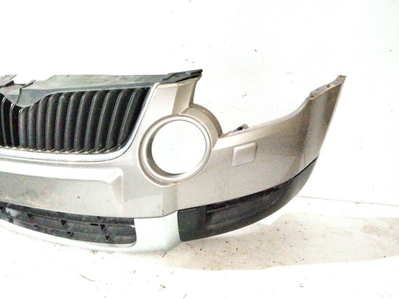 Recambio de paragolpes delantero para skoda yeti (5l) 1.8 tsi 4x4 referencia OEM IAM   