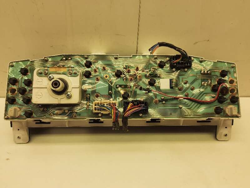 Recambio de cuadro instrumentos para nissan terrano/terrano.ii (r20) sr (5-ptas.) referencia OEM IAM 248101F911 21070301 