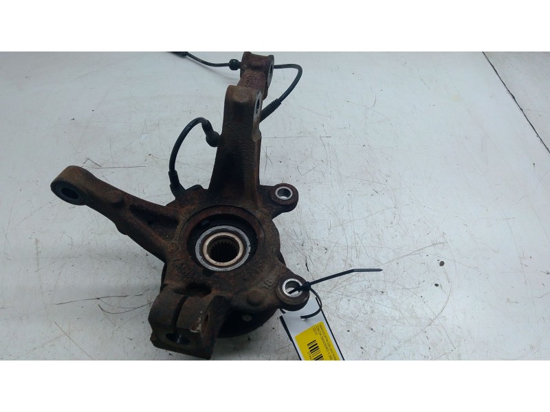 Recambio de mangueta delantera izquierda para dacia sandero ii (b8_) tce 90 (b8m1, b8ma) referencia OEM IAM   