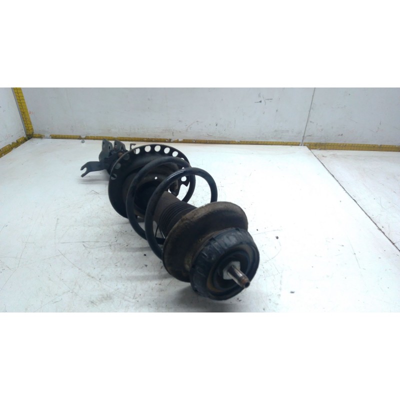 Recambio de amortiguador delantero derecho para dacia sandero ii (b8_) tce 90 (b8m1, b8ma) referencia OEM IAM   