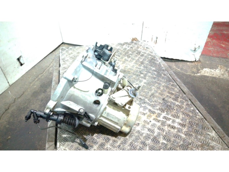 Recambio de caja cambios para peugeot partner furgoneta/monovolumen (5_, g_) 1.6 hdi 90 referencia OEM IAM 20DP47  