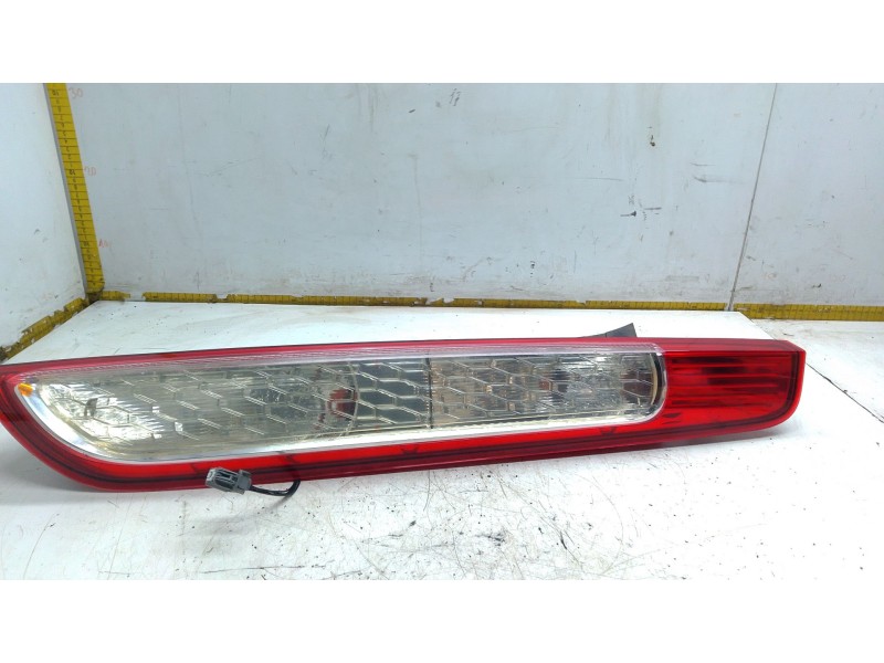 Recambio de piloto trasero derecho para ford focus ii (da_, hcp, dp) 1.8 tdci referencia OEM IAM 8M5113404A  