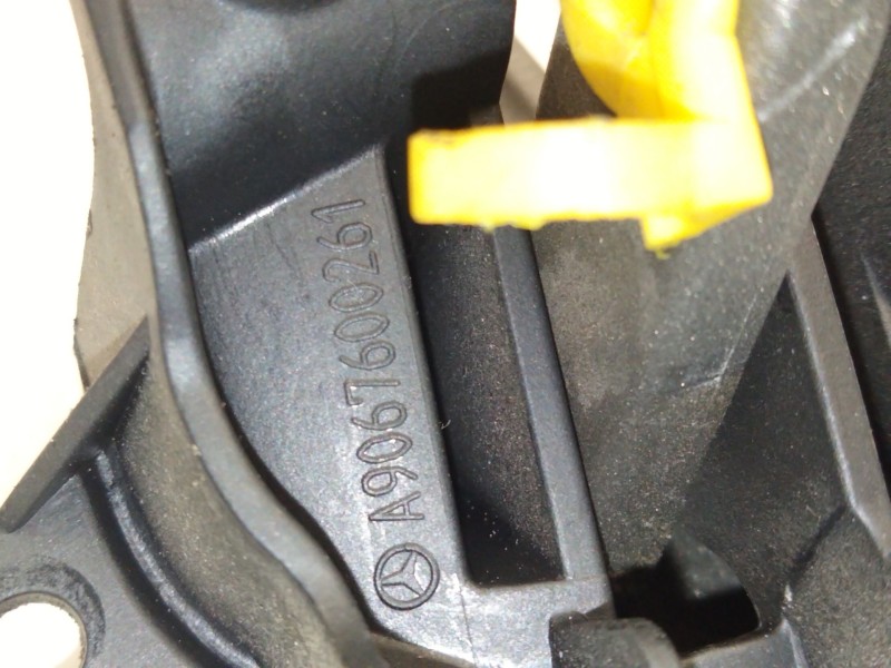 Recambio de maneta interior delantera derecha para mercedes-benz sprinter 3-t furgoneta (b906) 214 cdi (906.611, 906.613) refere