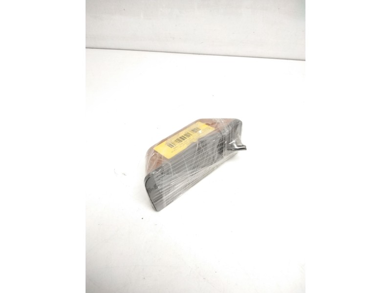 Recambio de piloto lateral izquierdo para mercedes-benz sprinter 02.00  caja cerrada 311 cdi (903.661-662) referencia OEM IAM 14