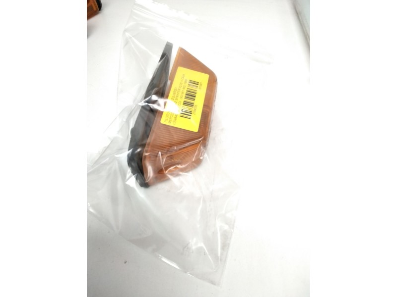 Recambio de piloto lateral izquierdo para mercedes-benz sprinter 02.00  caja cerrada 311 cdi (903.661-662) referencia OEM IAM 14