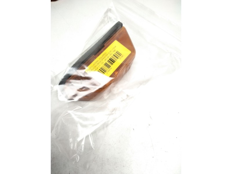 Recambio de piloto lateral izquierdo para mercedes-benz sprinter 02.00  caja cerrada 311 cdi (903.661-662) referencia OEM IAM 14